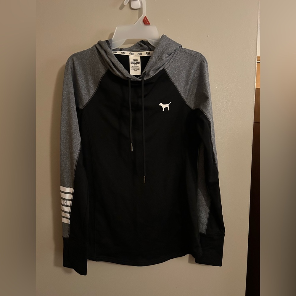 PINK Victoria's Secret Black & gray active hoodie